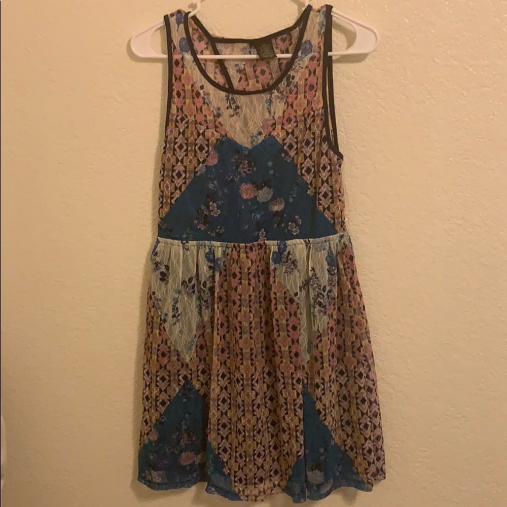 Mini pattern dress